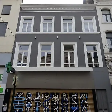 Bed & Breakfast In One