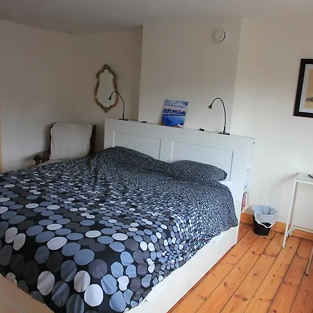 Pont De Luttre Bed & Breakfast *