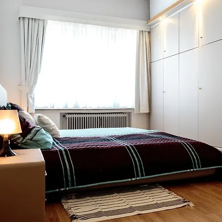 Square Charles Halldis Apartman