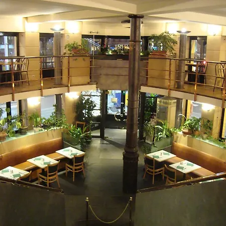Le Dome Hotel Bruksela