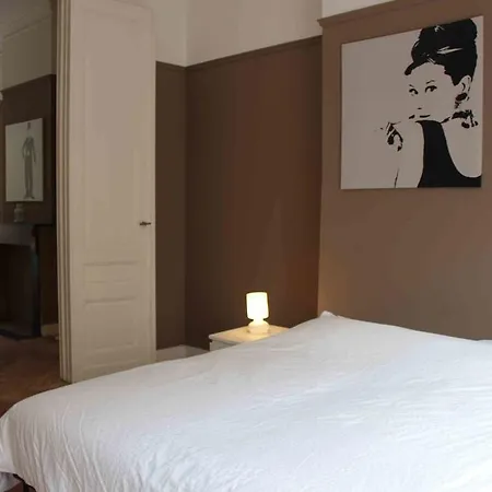 Louise Flats Apartamento *