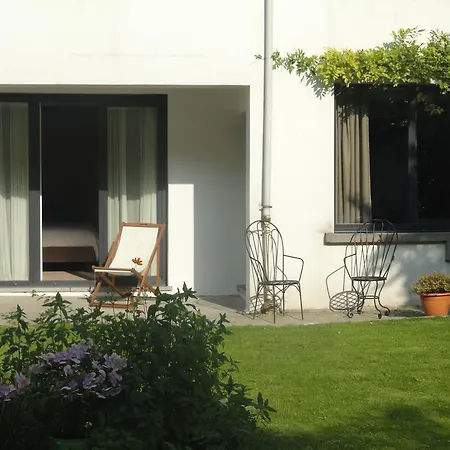 B&B Bed And Garden 브뤼셀