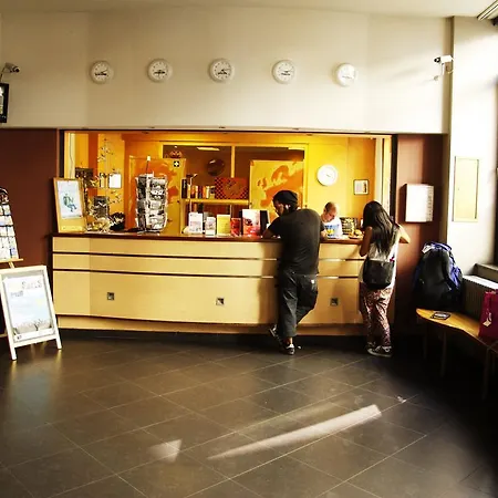 Gogh Youth Centre