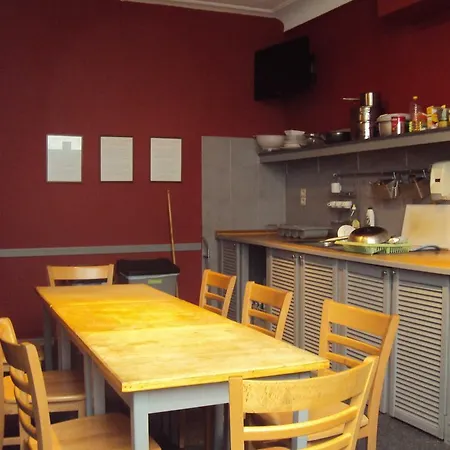 Hostel Gogh Youth Centre Brussels