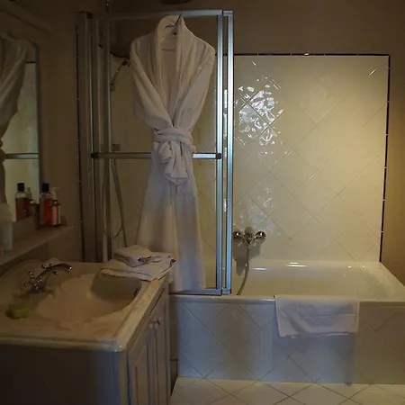 Leopoldine Bed & Breakfast 3*