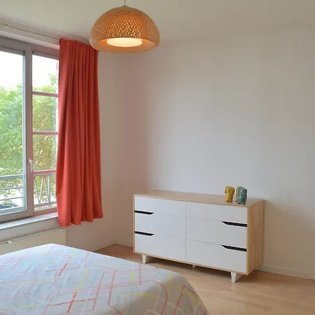 Tour & Taxis 2 Apartment