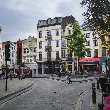 Halle Aux Bles 公寓