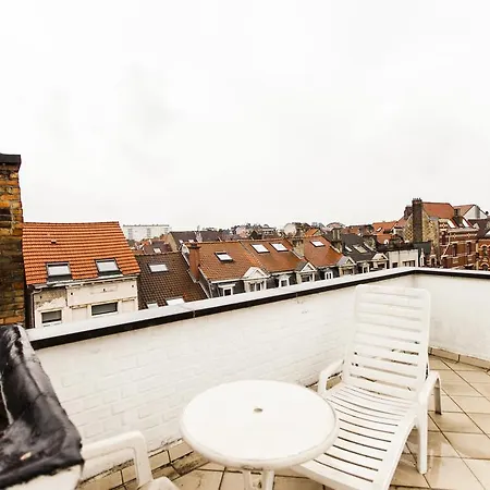 Schuman Square - Eu Apartman *