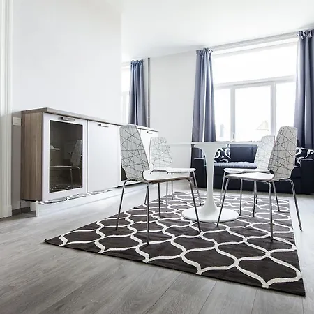Schuman Square - Eu Apartman
