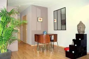 Boomhostel Cite 4* بروكسل