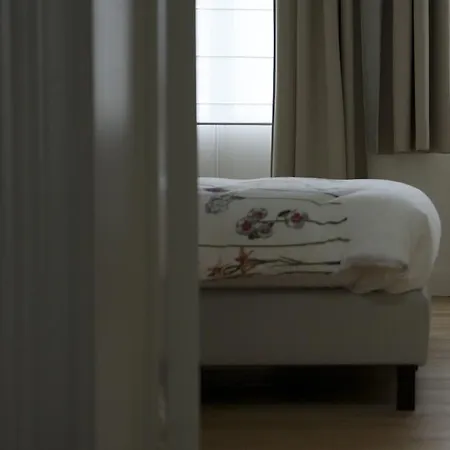 ベッド・アンド・ブレックファスト B ＆ B リビング アーバン B ＆ B