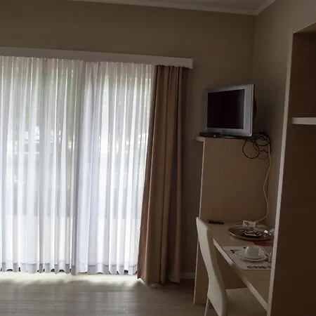 Apartment Budget Flats *