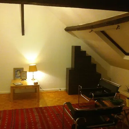 بيت ضيافة Backhouse *