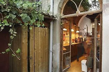 Ξενοδοχείο Carmelites 3*