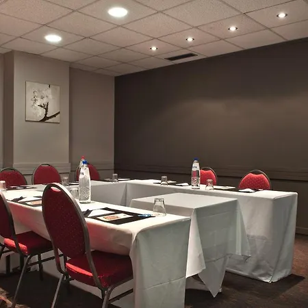 Nh カルフール ドゥ ルーロップ