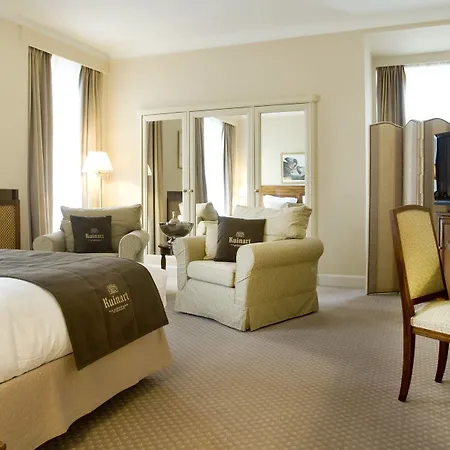 ル プラザ ブリュッセル