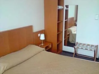 Otel Belmont 3*