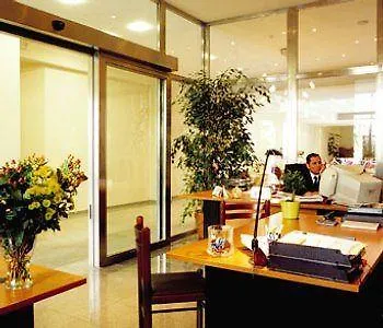 Otel Belmont
