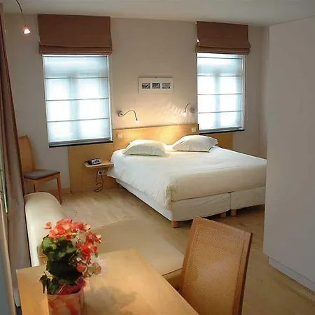 Otel Au Repos Des Chasseurs Brüksel