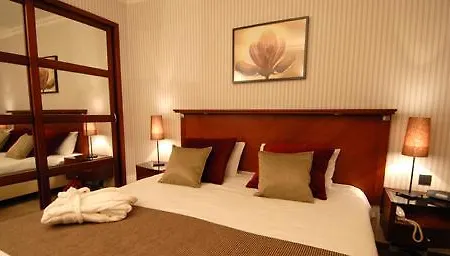 B-aparthotel Ambiorix 4*