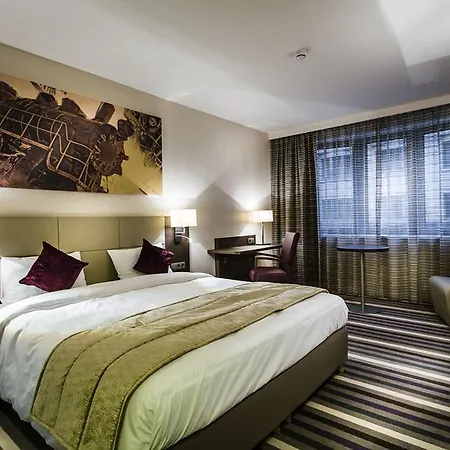 Mercure Centre Midi Hotel