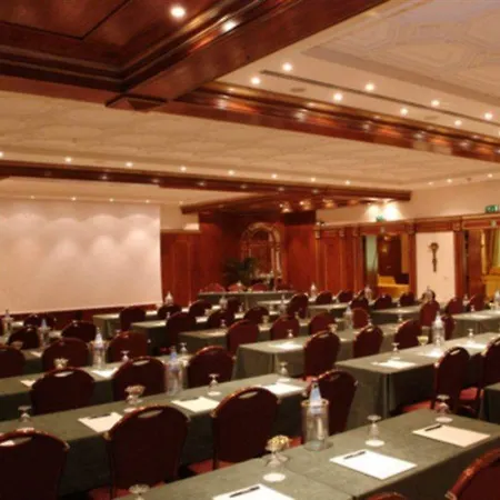 Hotel Nh Collection Grand Sablon 4*