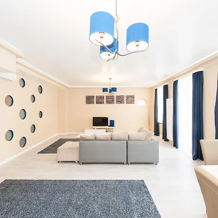 Aparthotel De France 1