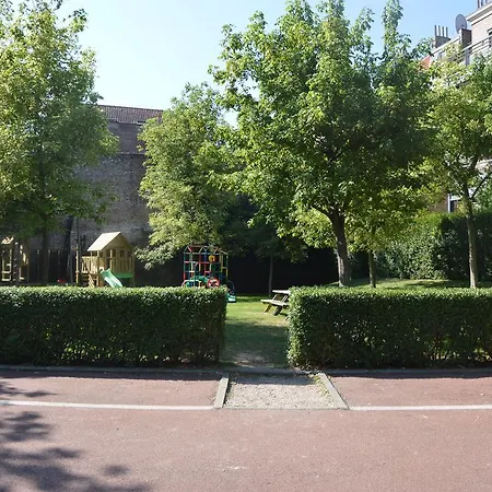 Appartamento Tour & Taxis 5 *