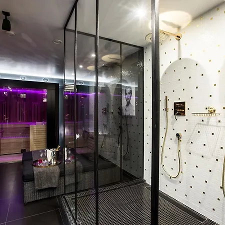 Daire Avec Jacuzzi Sauna Privatif *