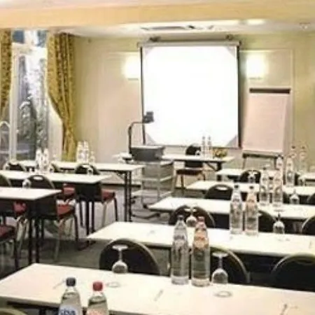 Marivaux Hotel 4*