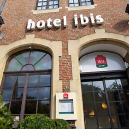 Ibis Off Grand'place מלון 3*