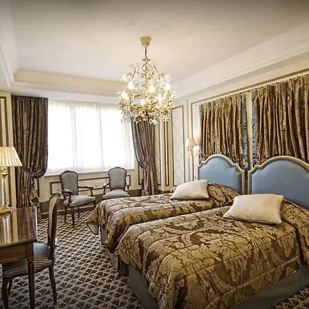 ホテル Metropole 5*