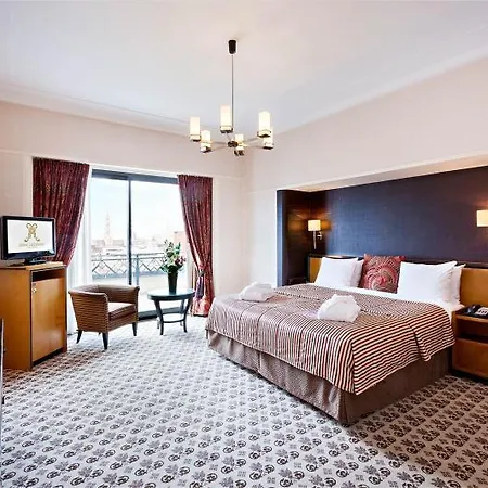 ホテル Metropole 5*