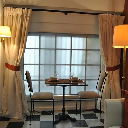 Apartment Chien Marin Brussels