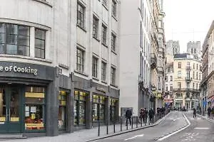 L'ecuyer - 2736 -