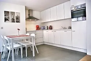 Very Central Apartment In Brussels * Brussels