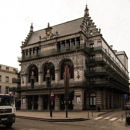 Brussels Apartment
