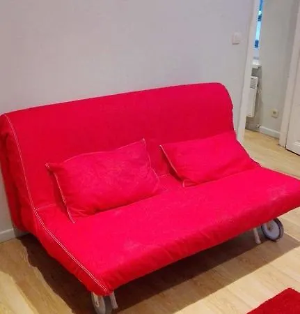 Yellow * بروكسل