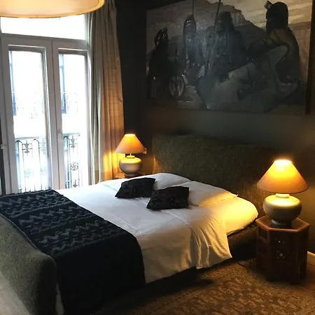 B＆b ダウンタウン Bxl ベッド・アンド・ブレックファスト 3*