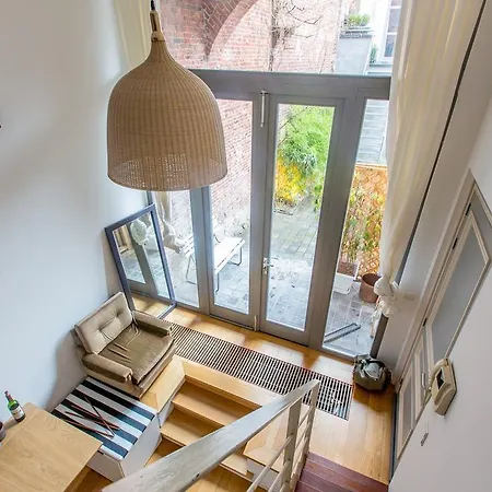 Loft In The Heart Of شقة *