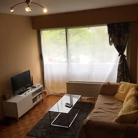 Appartement Studio Heliport 32 *