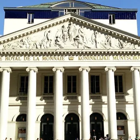 Dansaert Hotel 3*