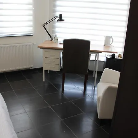 Logies Stienon * Brussels