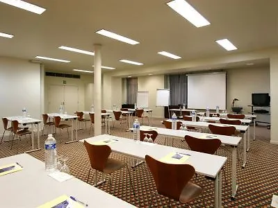Astrid Centre Hotel 3*