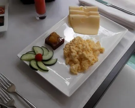 ベッド・アンド・ブレックファスト アート デ セジュール B＆b 4*