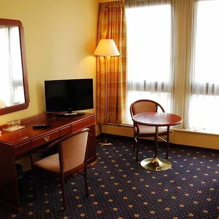 9hotel Chelton 3* 布鲁塞尔