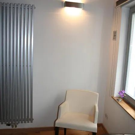 La Petite Maison Брюссель