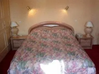 Matignon Szálloda 3*