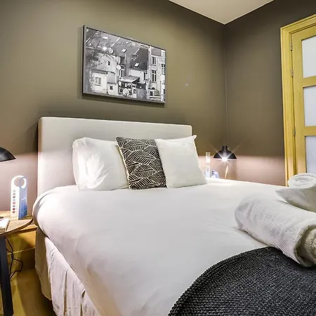 Apartment Sweet - Couronne *