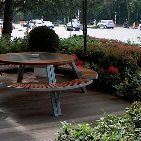322 Lambermont Hotel 3*